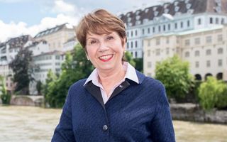  Yvette Thüring